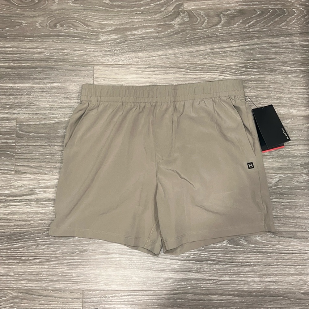 Layer 8 shorts. Size L. NWT
